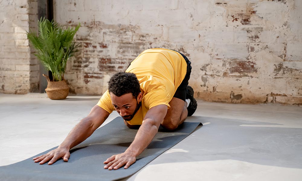 The meditation explores what it means to begin a new year in sobriety, grounded in faith rather than fear.